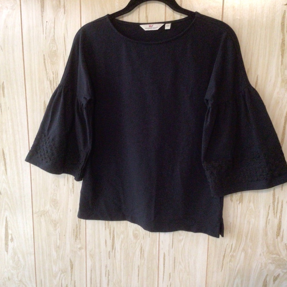 Vineyard Vines Bell Sleeve Top Black Size XXS